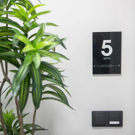 Daire Pomaria Boutique Residences *