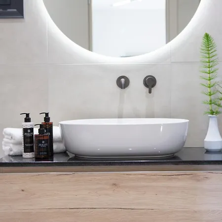Pomaria Boutique Residences Apartamento